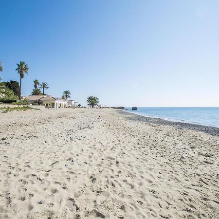 Апартаменти Mistral Seafront Up. Vistas Al Mar Mont-roig del Camp Екстер'єр фото